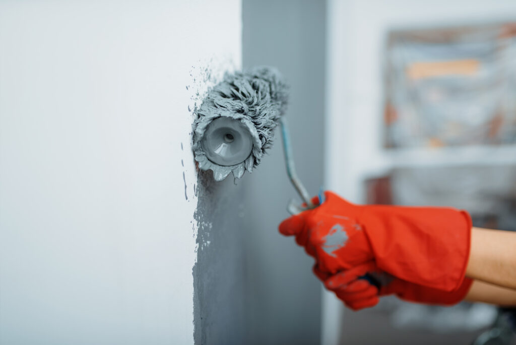 PINTURA DE INTERIORES CON ACABADOS PROFESIONALES ALCOSSEBRE